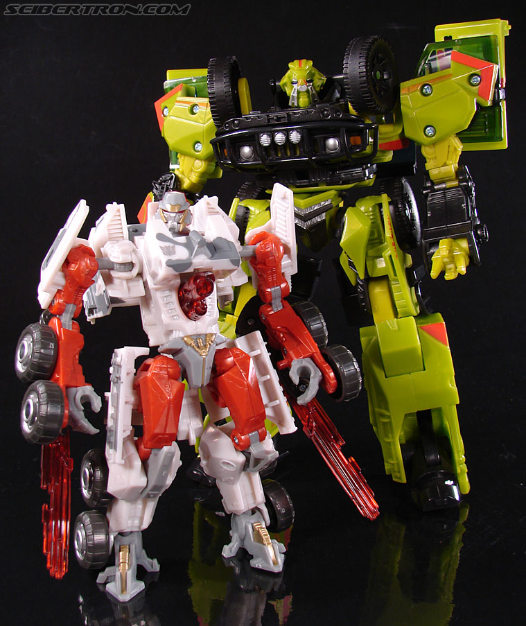 Transformers (2007) Wreckage (Image #119 of 140)