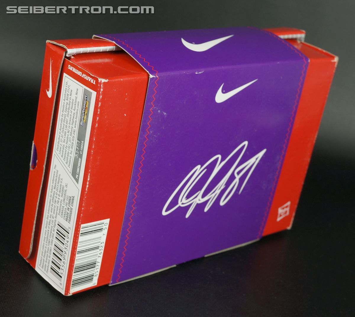 Transformers Miscellaneous Calvin Johnson Megatron (Nike CJ81 Megatron) (Image #4 of 209)