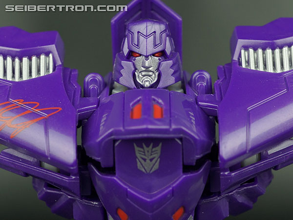 Transformers Miscellaneous Calvin Johnson Megatron (Nike CJ81 Megatron) (Image #96 of 209)