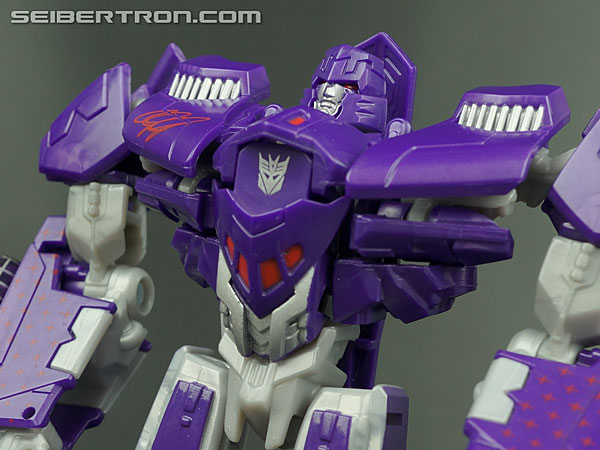 Transformers Miscellaneous Calvin Johnson Megatron (Nike CJ81 Megatron) (Image #117 of 209)