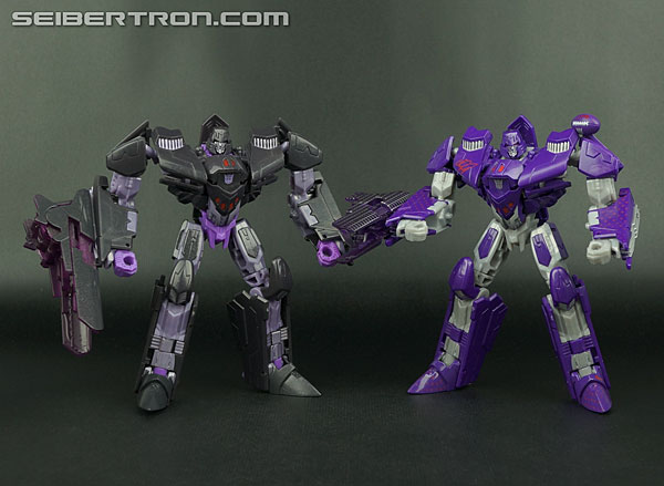 Transformers Miscellaneous Calvin Johnson Megatron (Nike CJ81 Megatron) (Image #197 of 209)