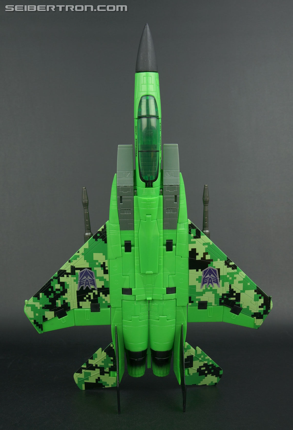 Transformers Masterpiece Acid Storm (Image #39 of 199)