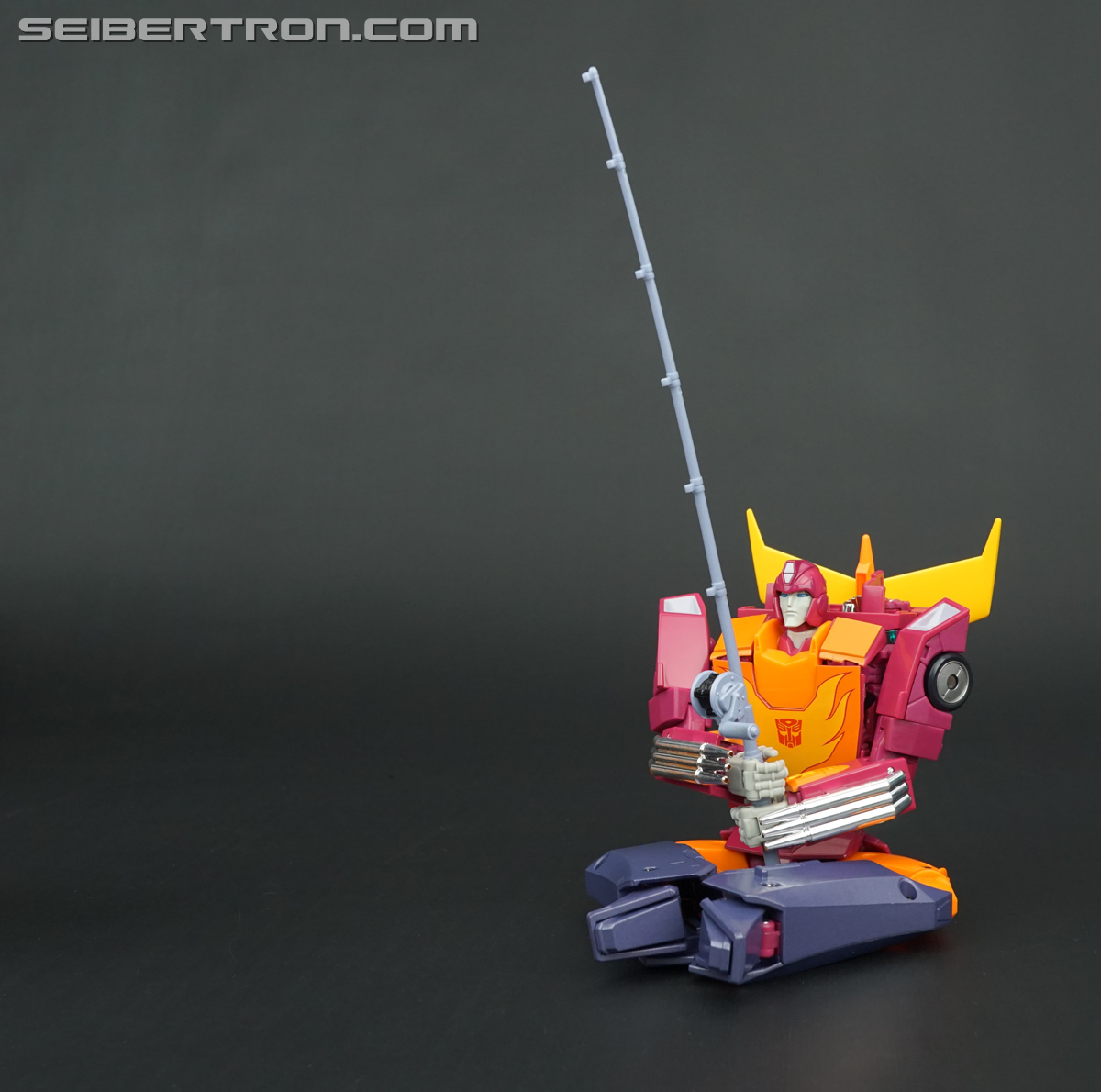 Transformers Masterpiece Hot Rod (Hot Rodimus) (Image #121 of 224)