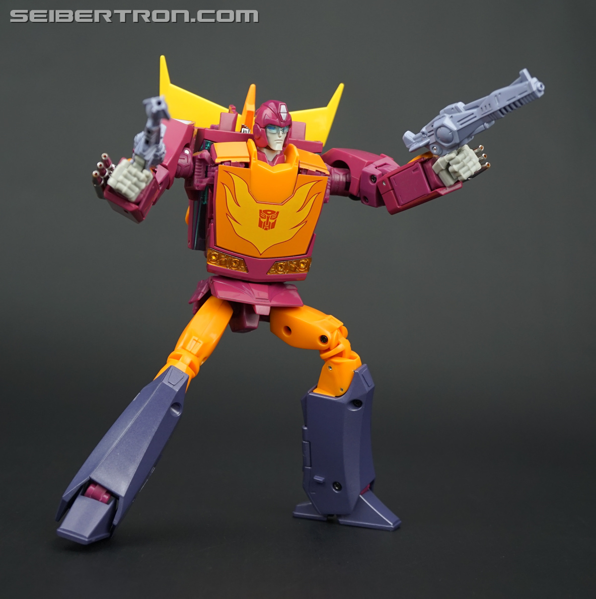 Transformers Masterpiece Hot Rod (Hot Rodimus) (Image #170 of 224)