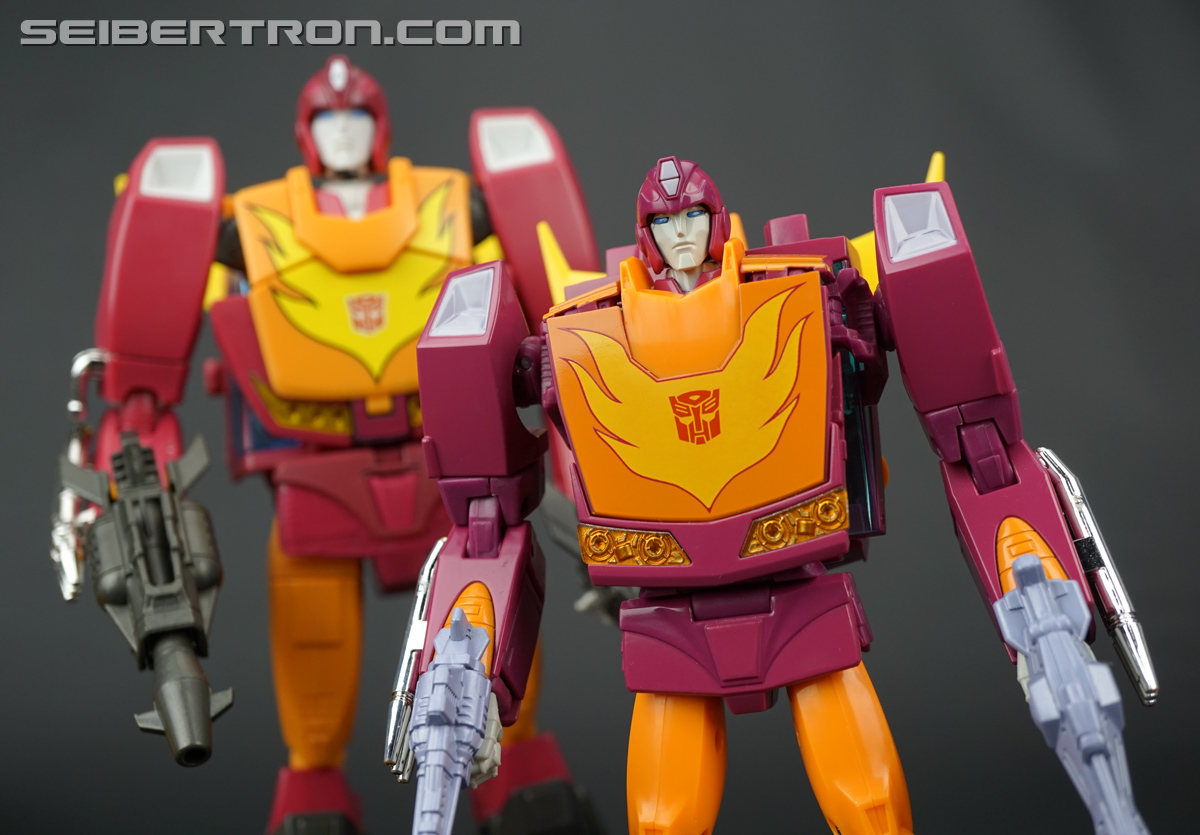 Transformers Masterpiece Hot Rod (Hot Rodimus) (Image #185 of 224)