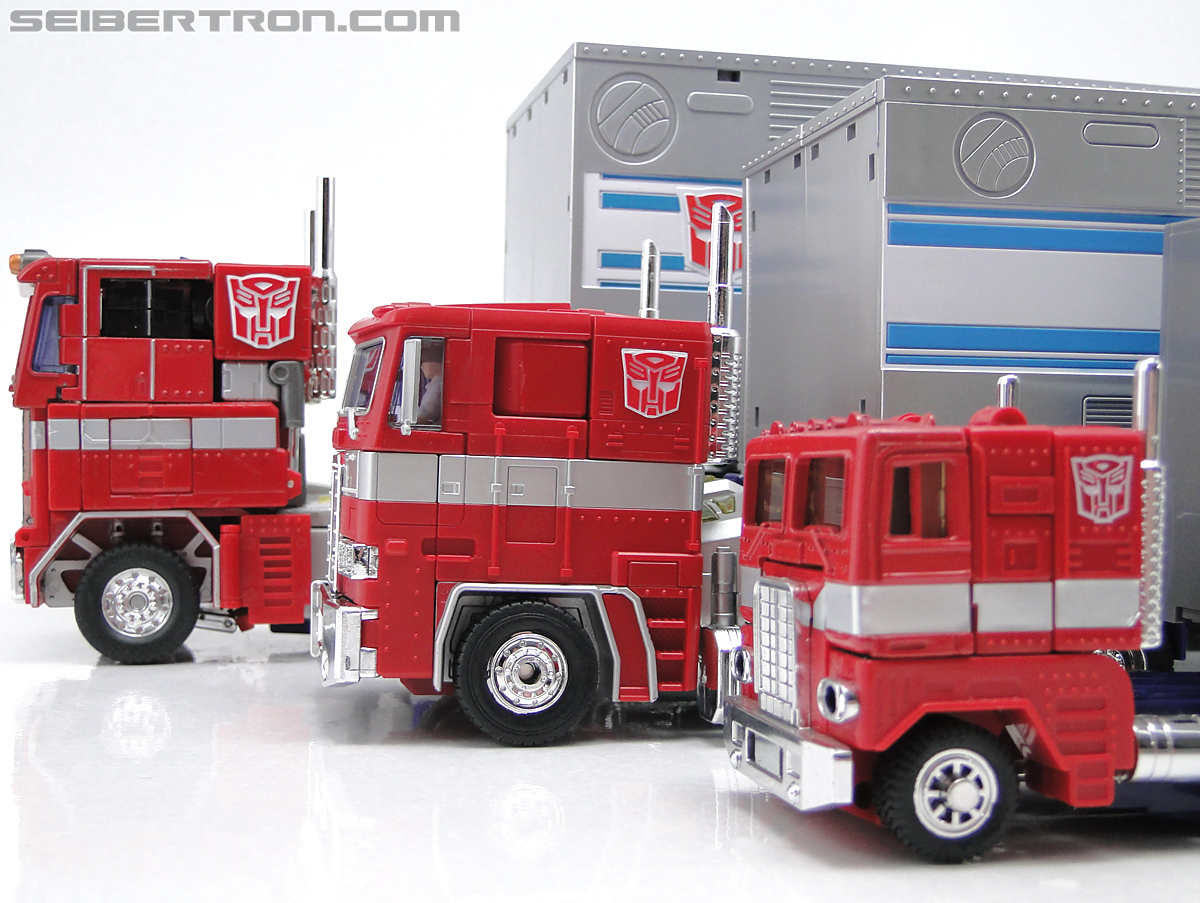 Transformers Masterpiece Optimus Prime (MP-10) (Convoy) (Image #79 of 429)