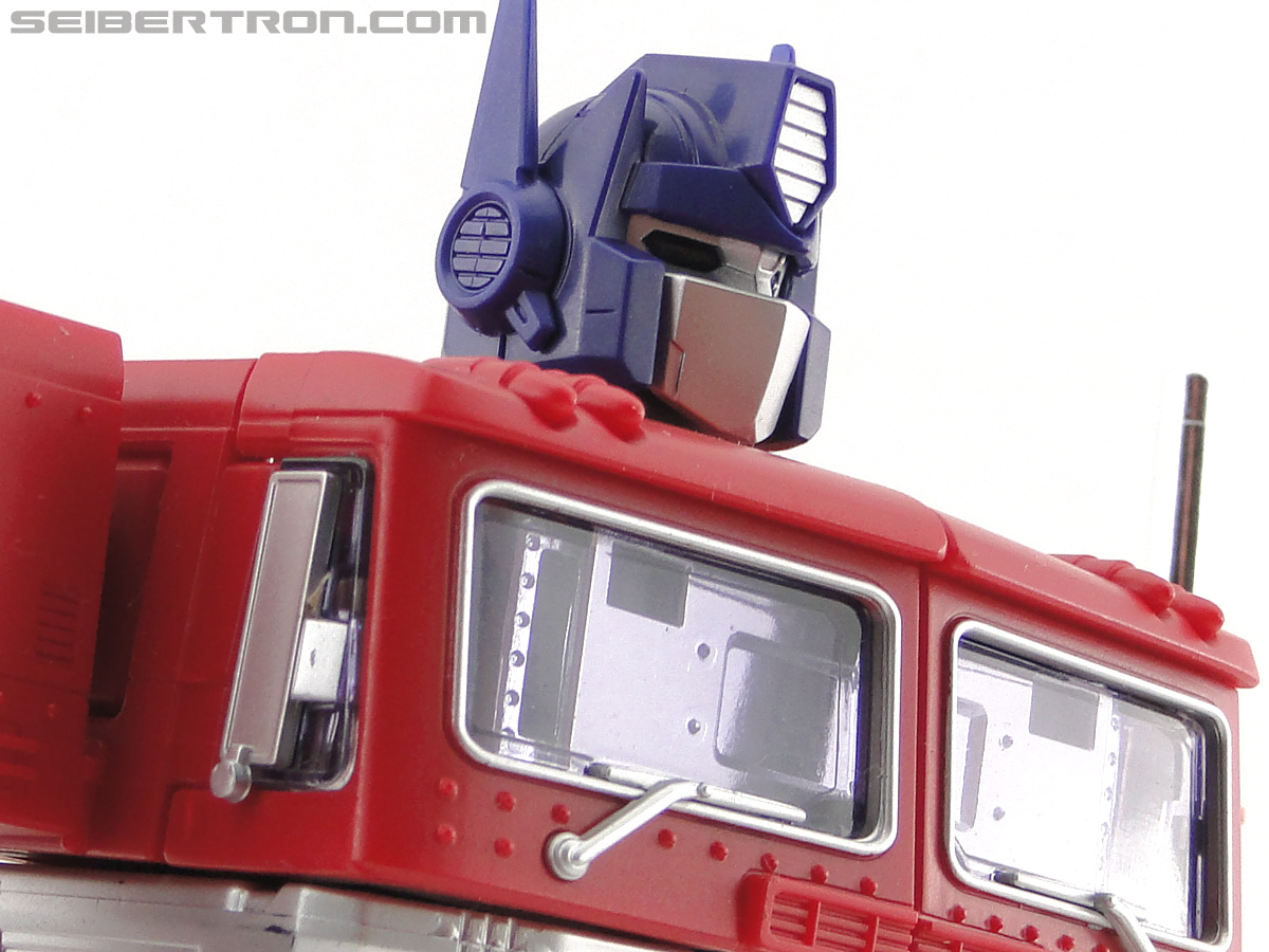 Transformers Masterpiece Optimus Prime (MP-10) (Convoy) (Image #192 of 429)