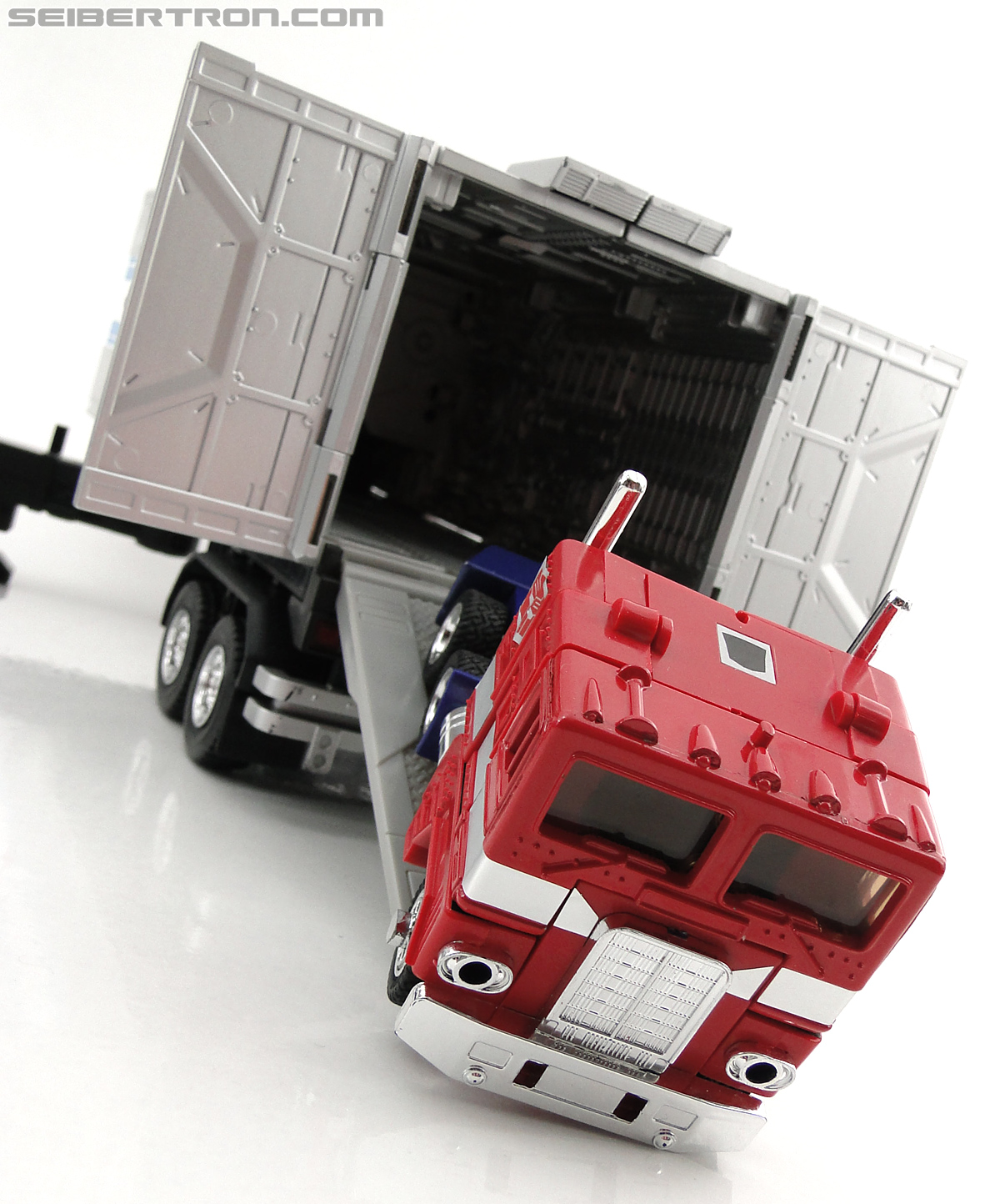 Transformers Masterpiece Optimus Prime (MP-10) (Convoy) (Image #318 of 429)