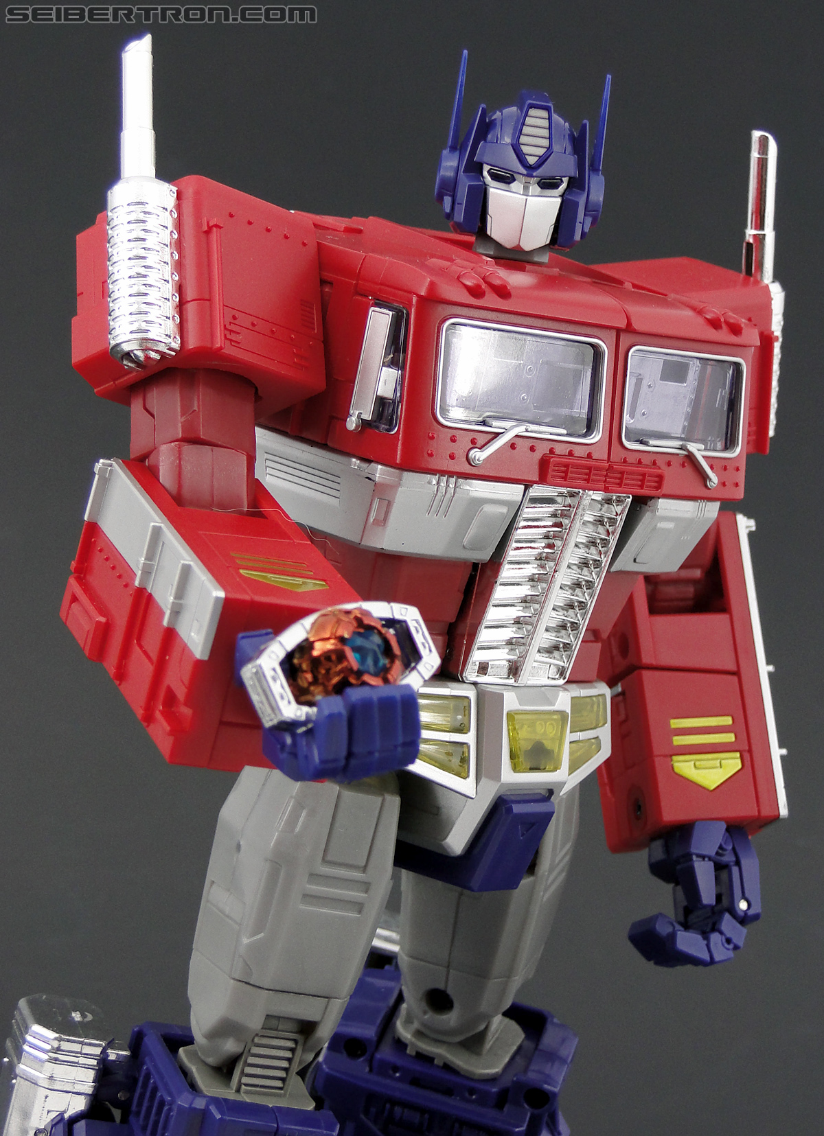 Transformers Masterpiece Optimus Prime (MP-10) (Convoy) (Image #335 of 429)
