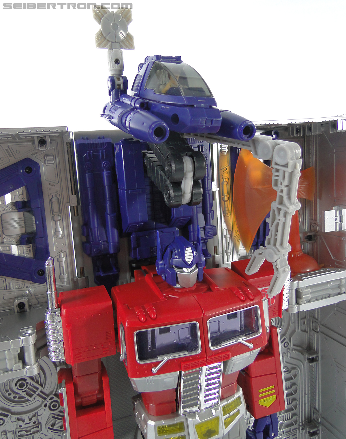 Transformers Masterpiece Optimus Prime (MP-10) (Convoy) (Image #379 of 429)
