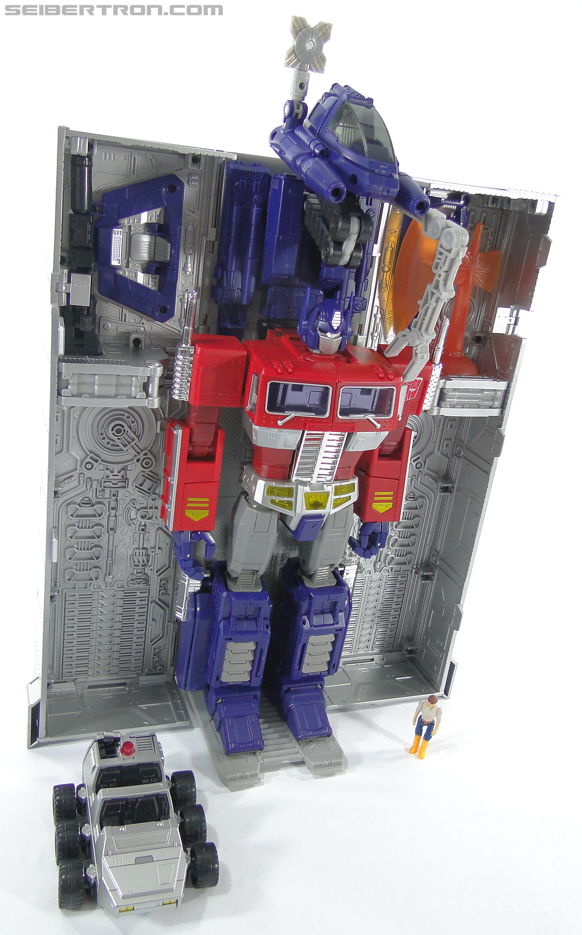 Transformers Masterpiece Optimus Prime (MP-10) (Convoy) (Image #380 of 429)