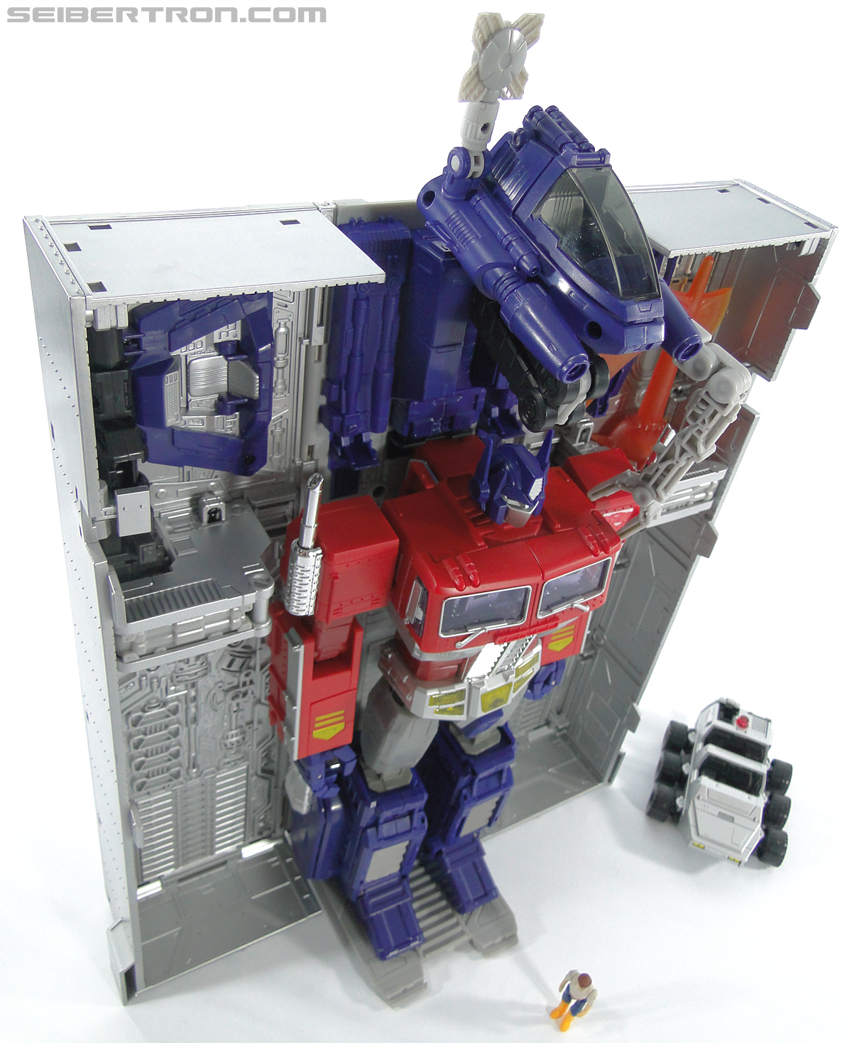Transformers Masterpiece Optimus Prime (MP-10) (Convoy) (Image #383 of 429)