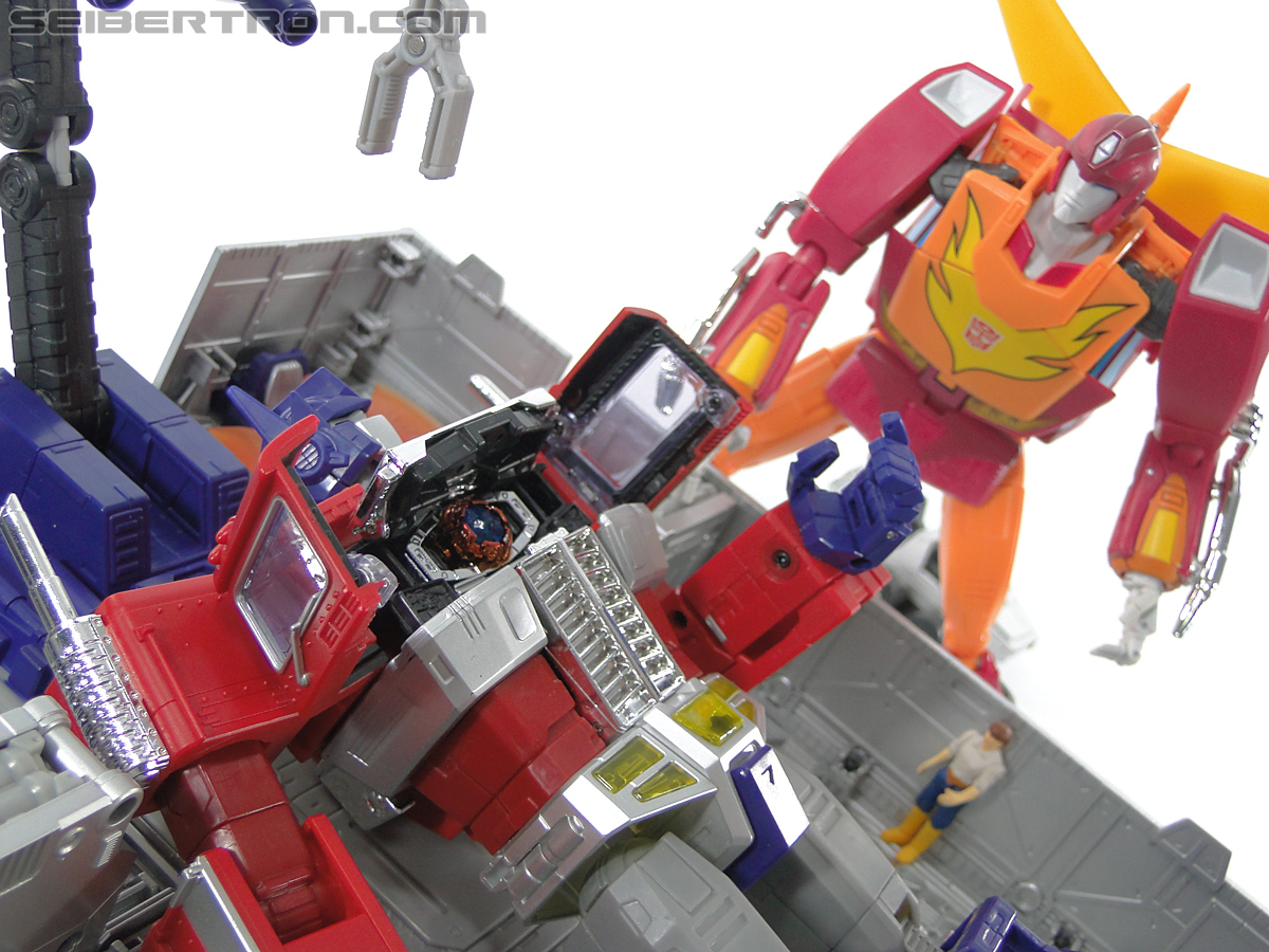Transformers Masterpiece Optimus Prime (MP-10) (Convoy) (Image #392 of 429)