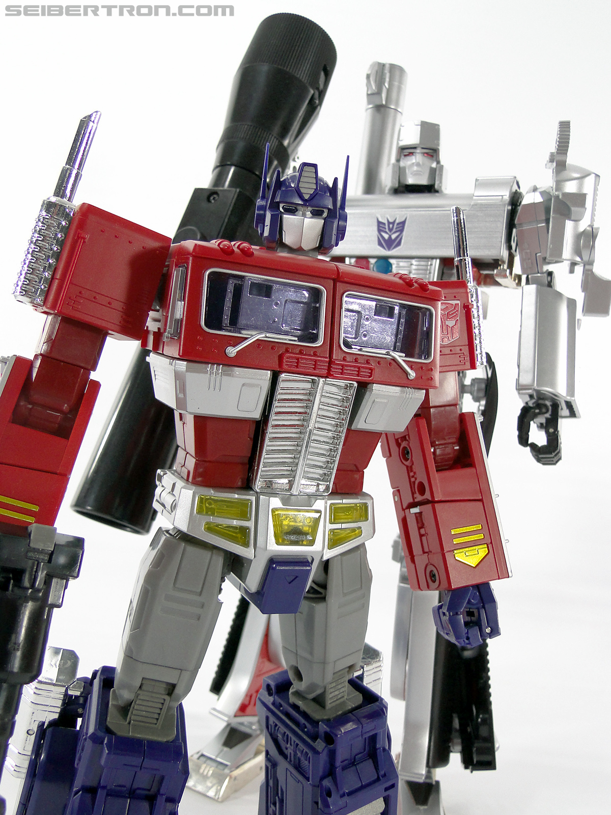 Transformers Masterpiece Optimus Prime (MP-10) (Convoy) (Image #412 of 429)