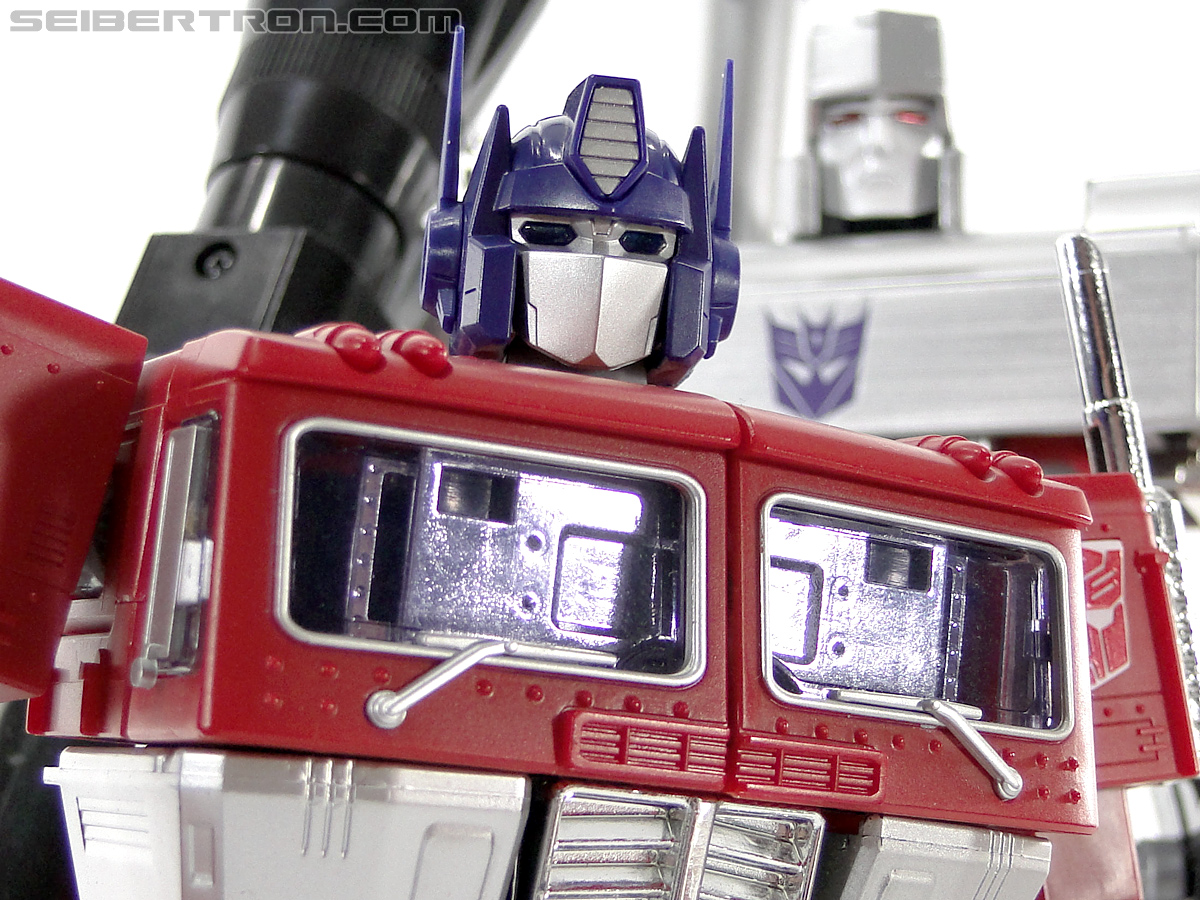 Transformers Masterpiece Optimus Prime (MP-10) (Convoy) (Image #414 of 429)