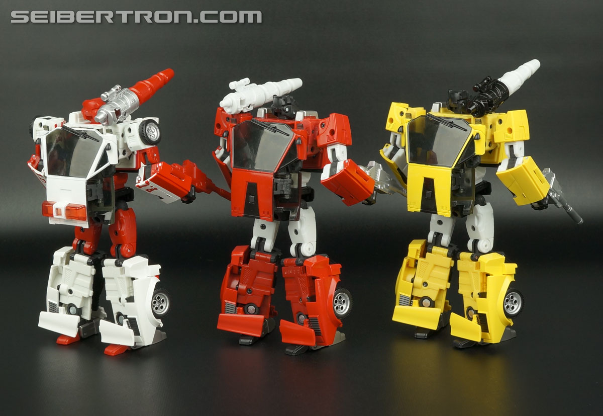 transformers masterpiece tigertrack