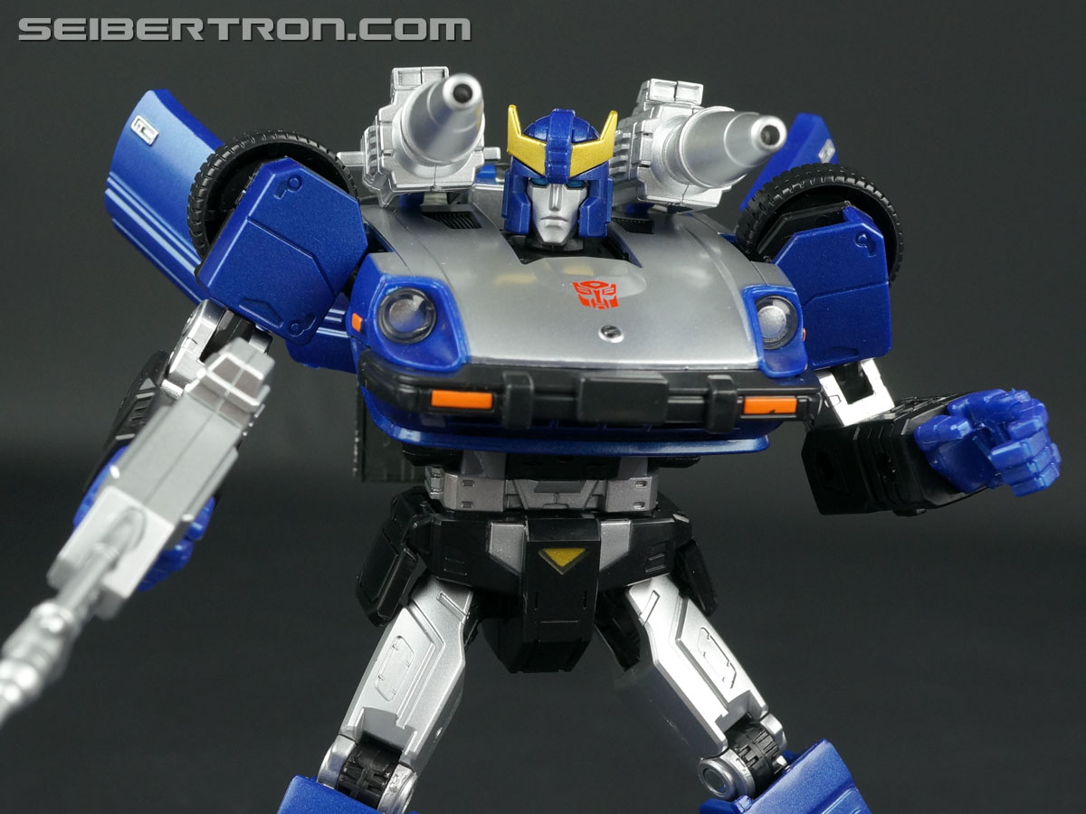 Transformers Masterpiece Bluestreak (Image #132 of 161)