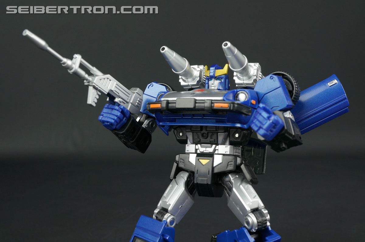 Transformers Masterpiece Bluestreak (Image #136 of 161)