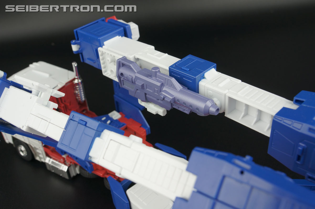 Transformers Masterpiece Ultra Magnus (Image #133 of 377)