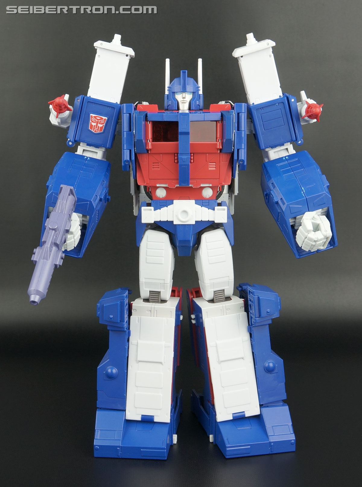 Transformers Masterpiece Ultra Magnus (Image #160 of 377)