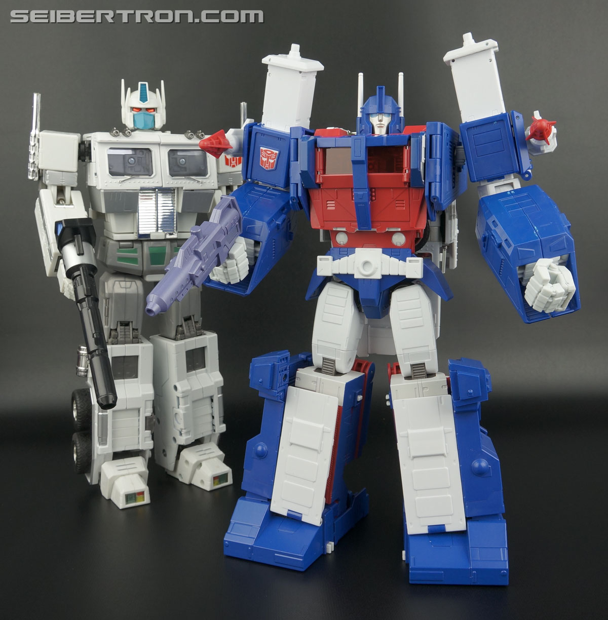 Transformers Masterpiece Ultra Magnus (Image #372 of 377)