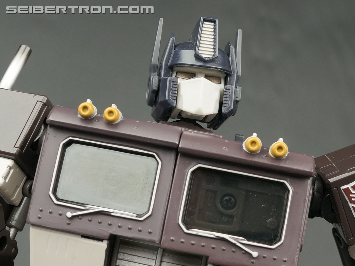 Transformers Masterpiece Sleep Optimus Prime (Sleep Convoy) (Image #130 of 185)