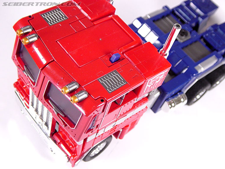 Transformers Masterpiece Optimus Prime (MP-01) (Convoy (MP-01)) (Image #31 of 109)
