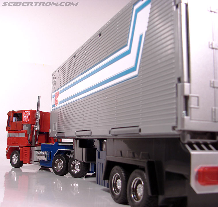 Transformers Masterpiece Optimus Prime (MP-04) (Convoy (MP-04)) (Image #69 of 263)