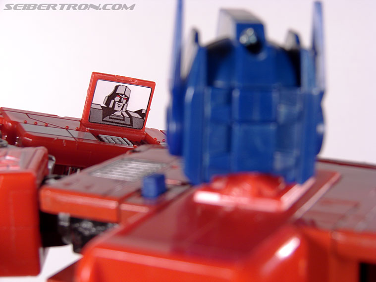 Transformers Masterpiece Optimus Prime (MP-04) (Convoy (MP-04)) (Image #151 of 263)