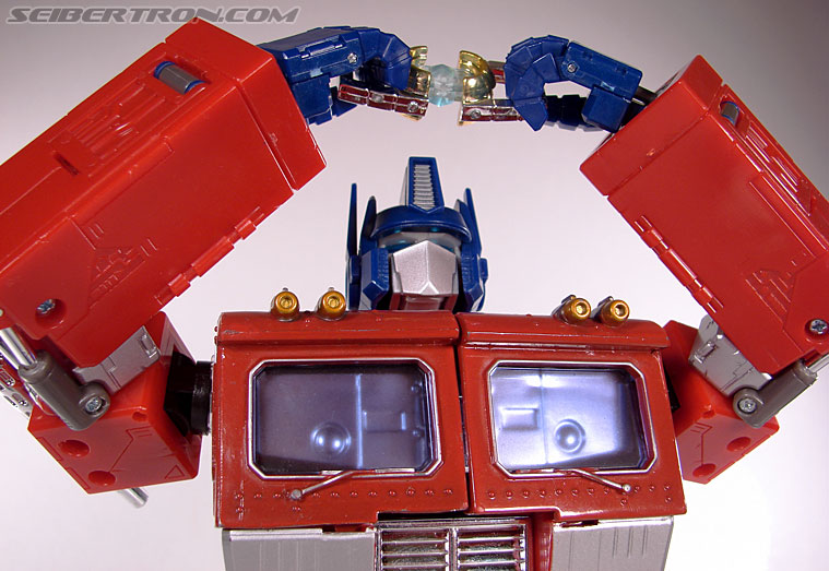 Transformers Masterpiece Optimus Prime (MP-04) (Convoy (MP-04)) (Image #174 of 263)