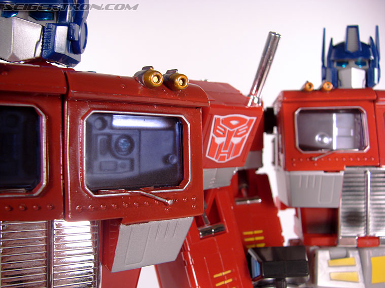 Transformers Masterpiece Optimus Prime (MP-04) (Convoy (MP-04)) (Image #213 of 263)