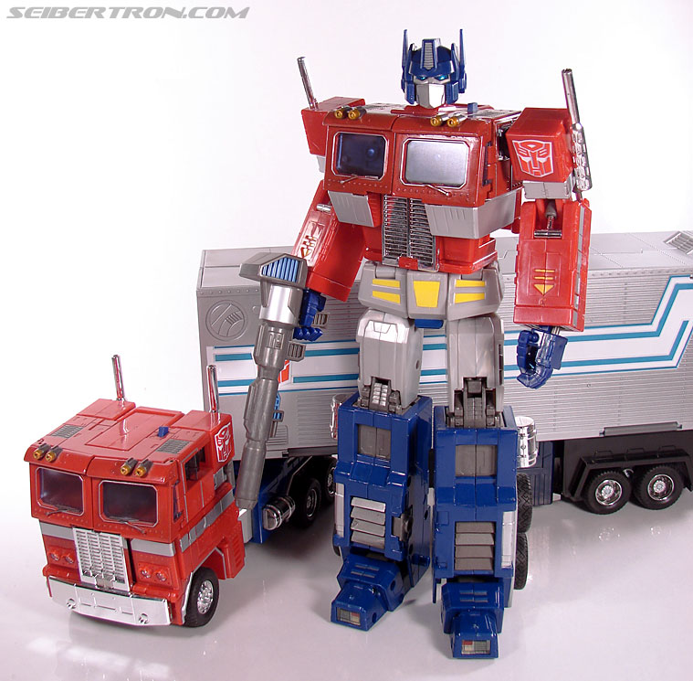 Transformers Masterpiece Optimus Prime (MP-04) (Convoy (MP-04)) (Image #214 of 263)