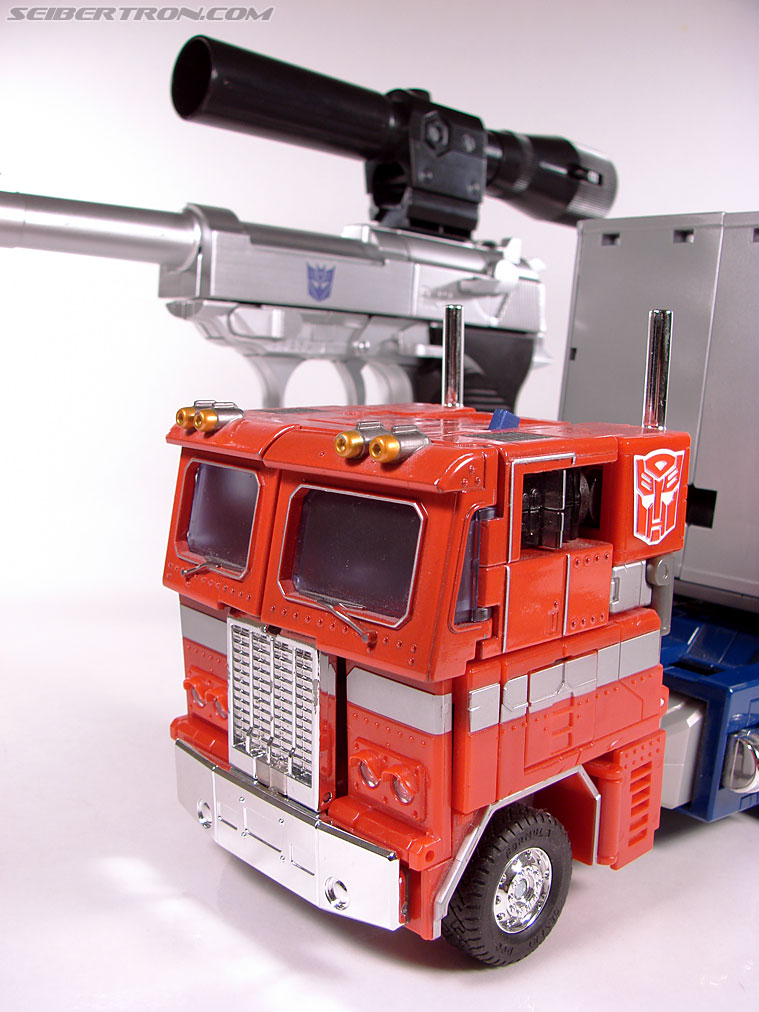 Transformers Masterpiece Optimus Prime (MP-04) (Convoy (MP-04)) (Image #219 of 263)