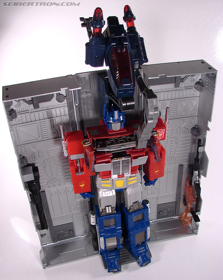 Transformers Masterpiece Optimus Prime (MP-04) (Convoy (MP-04)) (Image #259 of 263)