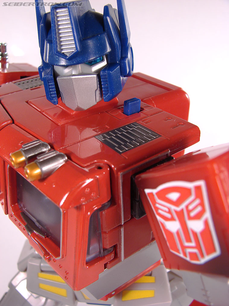 Transformers Masterpiece Optimus Prime (20th Anniversary) (Convoy) (Image #113 of 179)