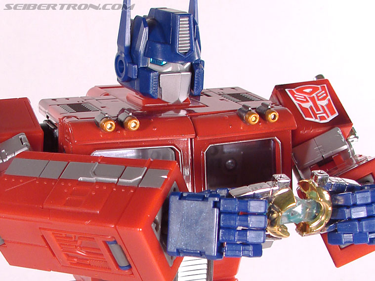 Transformers Masterpiece Optimus Prime (20th Anniversary) (Convoy) (Image #137 of 179)