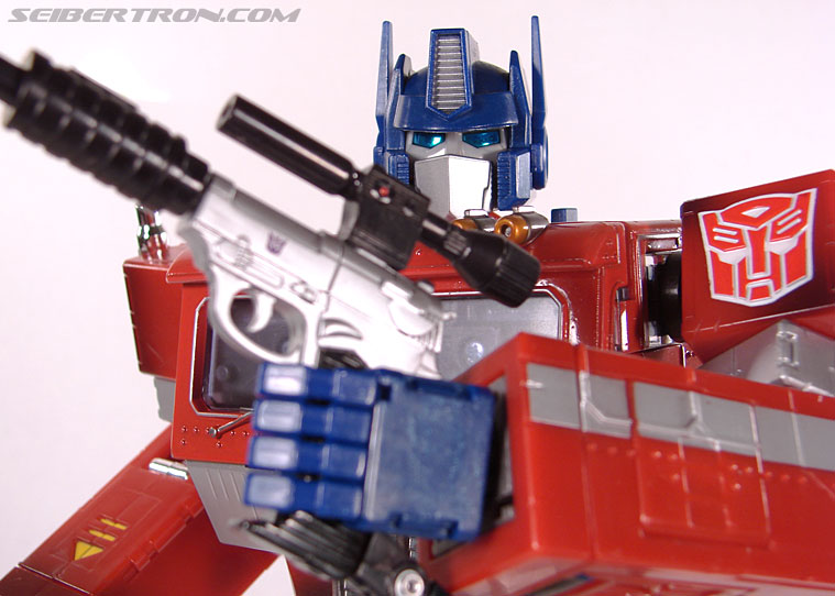 Transformers Masterpiece Optimus Prime (20th Anniversary) (Convoy) (Image #151 of 179)