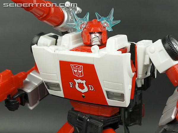 Transformers Masterpiece Red Alert (Alert) (Image #196 of 256)