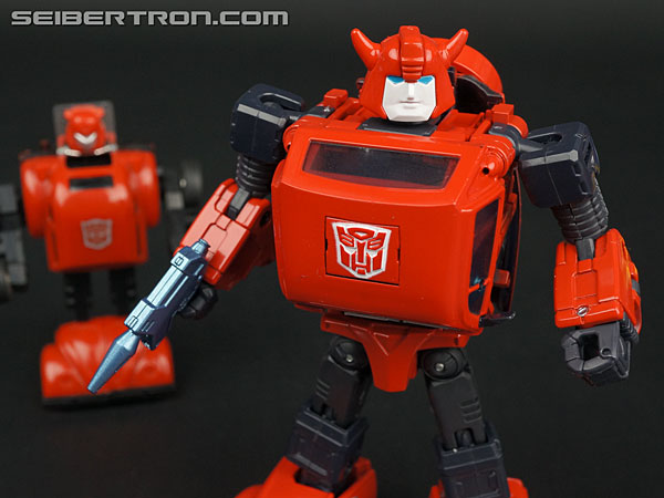 Transformers Masterpiece Bumblebee Red (Bumble Red Body) (Image #145 of 179)