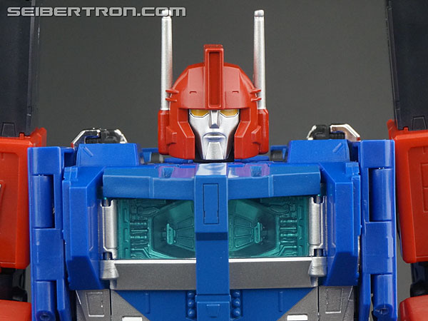 Transformers Masterpiece Delta Magnus gallery