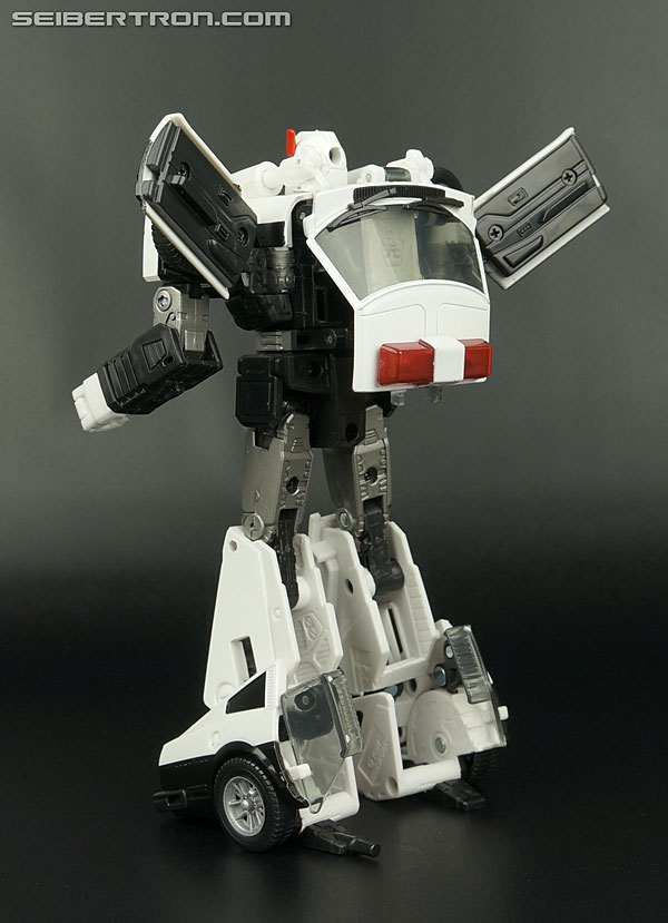 Transformers Masterpiece Prowl (Image #77 of 122)