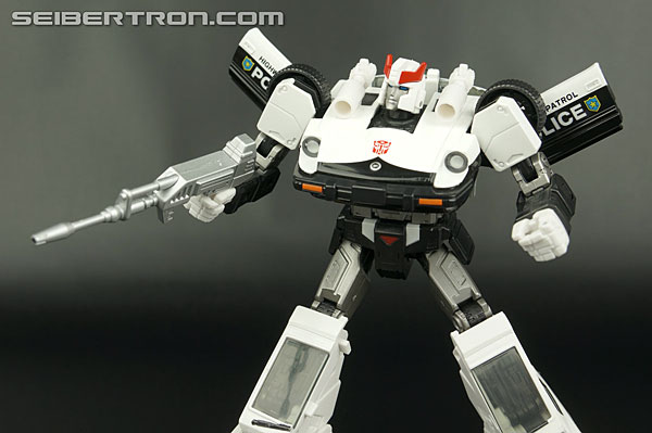 Transformers Masterpiece Prowl (Image #92 of 122)
