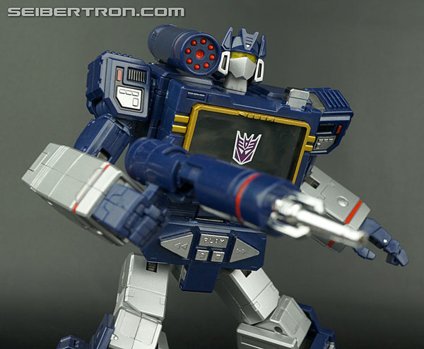 Transformers Masterpiece Soundwave (Image #98 of 249)