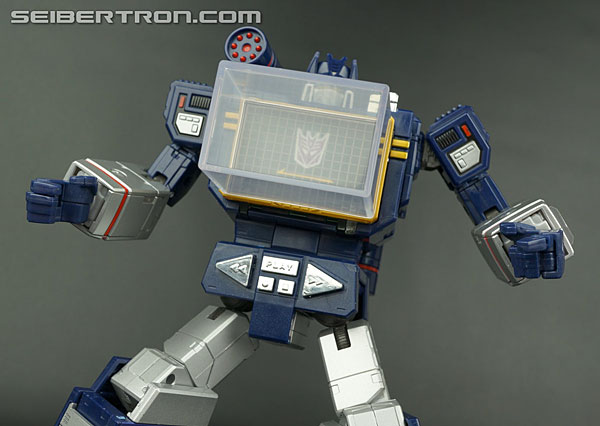 Transformers Masterpiece Soundwave (Image #140 of 249)