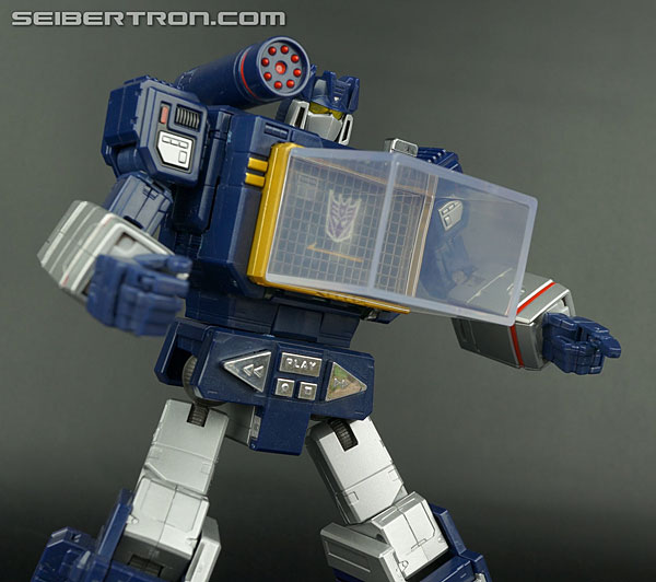 Transformers Masterpiece Soundwave (Image #147 of 249)