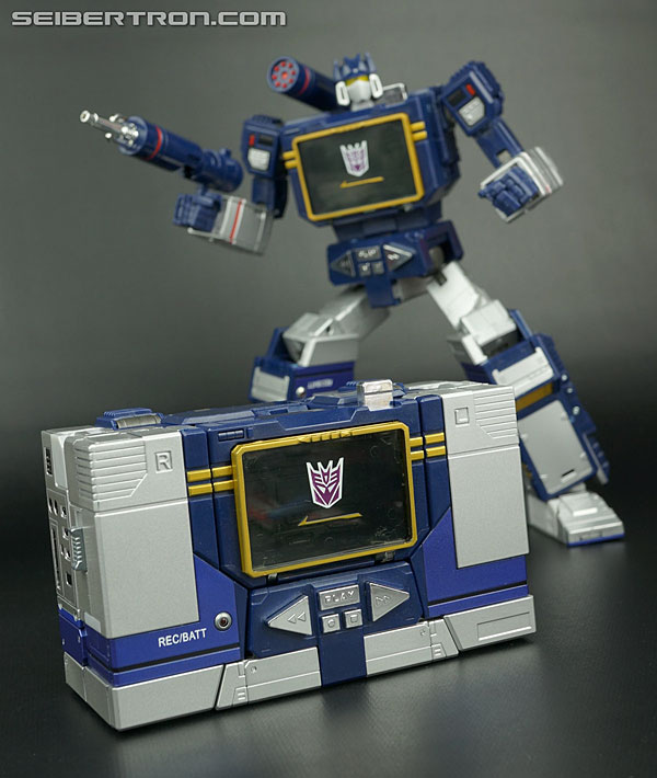 Transformers Masterpiece Soundwave (Image #219 of 249)