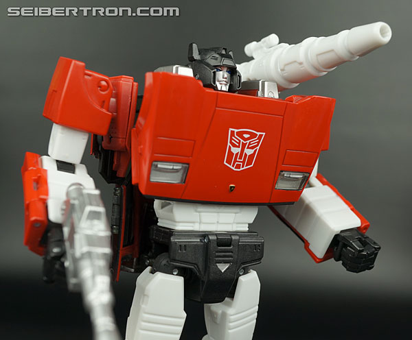 Transformers Masterpiece Sideswipe (Lambor) (Image #143 of 255)