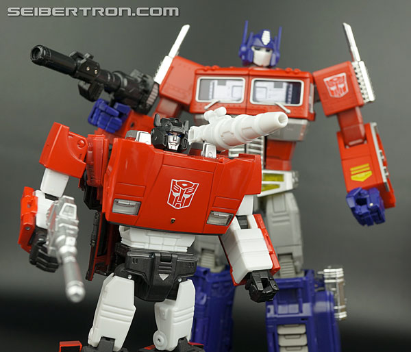Transformers Masterpiece Sideswipe (Lambor) (Image #254 of 255)