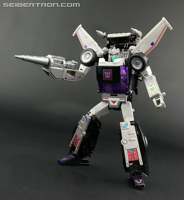 Transformers Masterpiece Loud Pedal (Image #105 of 178)