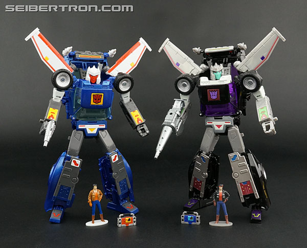 transformers masterpiece loudpedal